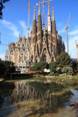 2010.4.15 スペイン 　　サクラダファミリア